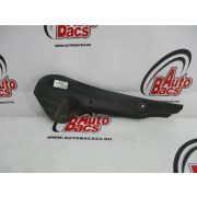 Подкрылок 6168128090 для TOYOTA VOXY ZRR70G 3ZR-FAE R R