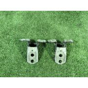 Петля (шарнир дверной) 824211KA0A/824201KA0 для NISSAN NOTE E12 HR12DE F R