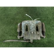Суппорт 410111VA0B для NISSAN SERENA C26 MR20DD F L
