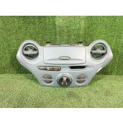 Блок управления климат-контролем для TOYOTA VITZ NCP10 2NZ-FE