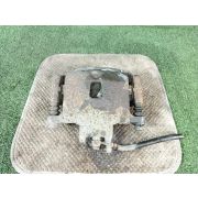 Суппорт 410113U80A для NISSAN MARCH AK12 CR12DE F L