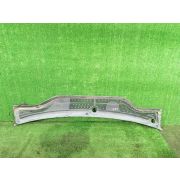 Решетка под лобовое стекло для HONDA CAPA GA4 D15B