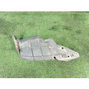 Подкрылок 788183VA0A для NISSAN NOTE E12 HR12DE R R