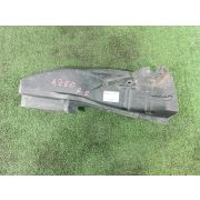 Подкрылок 788183NA0A для NISSAN LEAF ZE0 EM61 R R