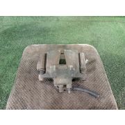 Суппорт 4773052010 для TOYOTA VITZ NCP10 2NZ-FE F R