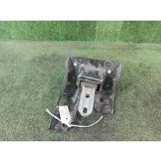 Подушка двигателя 9676570880 для PEUGEOT 208 A9 EP6 L