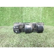 Блок упр.стеклоподъемниками 254013NC0A для NISSAN LEAF ZE0 EM61 F R