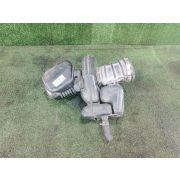 Патрубок воздушн.фильтра 165769Y400 для NISSAN TEANA J31 VQ23DE