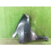 Крыло для TOYOTA RACTIS NCP120 1NZ-FE F R