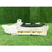 Блок предохранителей 8273052L60 для TOYOTA RACTIS NCP120 1NZ-FE