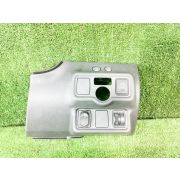 Пластик салона 684853VA1A для NISSAN NOTE E12 HR12DE
