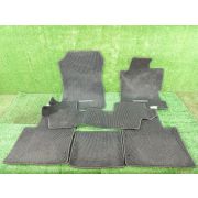 Коврики комплект для HONDA STREAM RN6 R18A