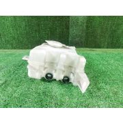 Бачок стеклоомывателя MR598049 для MITSUBISHI AIRTREK CU2W 4G63