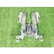Петля капота 31385071/31385072 для VOLVO V40 MB5204T B5204T