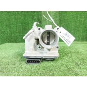 Заслонка дроссельная 2203021030 для TOYOTA RACTIS NCP100 1NZ-FE