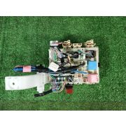 Блок предохранителей 8273052E70/8273052E50 для TOYOTA RACTIS NCP100 1NZ-FE