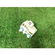 Кронштейн бампера 5215552120 для TOYOTA VITZ NCP131 1NZ-FE R R