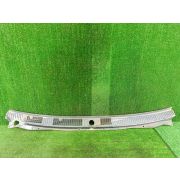 Решетка под лобовое стекло MR557167 для MITSUBISHI PAJERO V75W 6G74