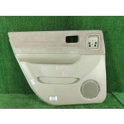 Обшивка дверей 82901AD100 для NISSAN PRESAGE NU30 KA24DE R L
