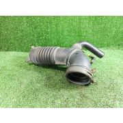 Патрубок воздушн.фильтра L33613221C/L33613221D для MAZDA MPV LW3W L3-DE