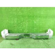 Бампер MR105676/MR376081 для MITSUBISHI PAJERO V45W 6G74 R