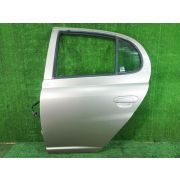 Дверь для TOYOTA PLATZ NCP12 1NZ-FE R L