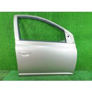 Дверь для TOYOTA PLATZ NCP12 1NZ-FE F R
