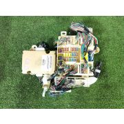 Блок предохранителей 8273153011 для TOYOTA ALTEZZA GXE10 1G-FE