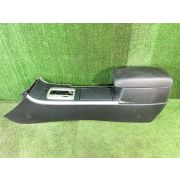 Подлокотник GR1D64420 для MAZDA ATENZA GY3W L3-VE