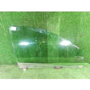 Стекло 6811052020 для TOYOTA VITZ NCP10 2NZ-FE F R